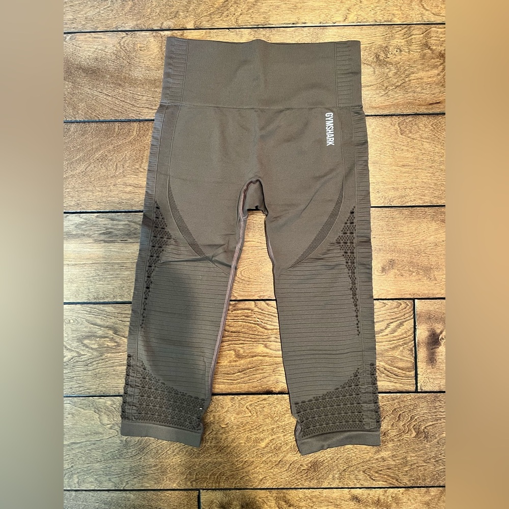 Gymshark Crop Leggings Taupe